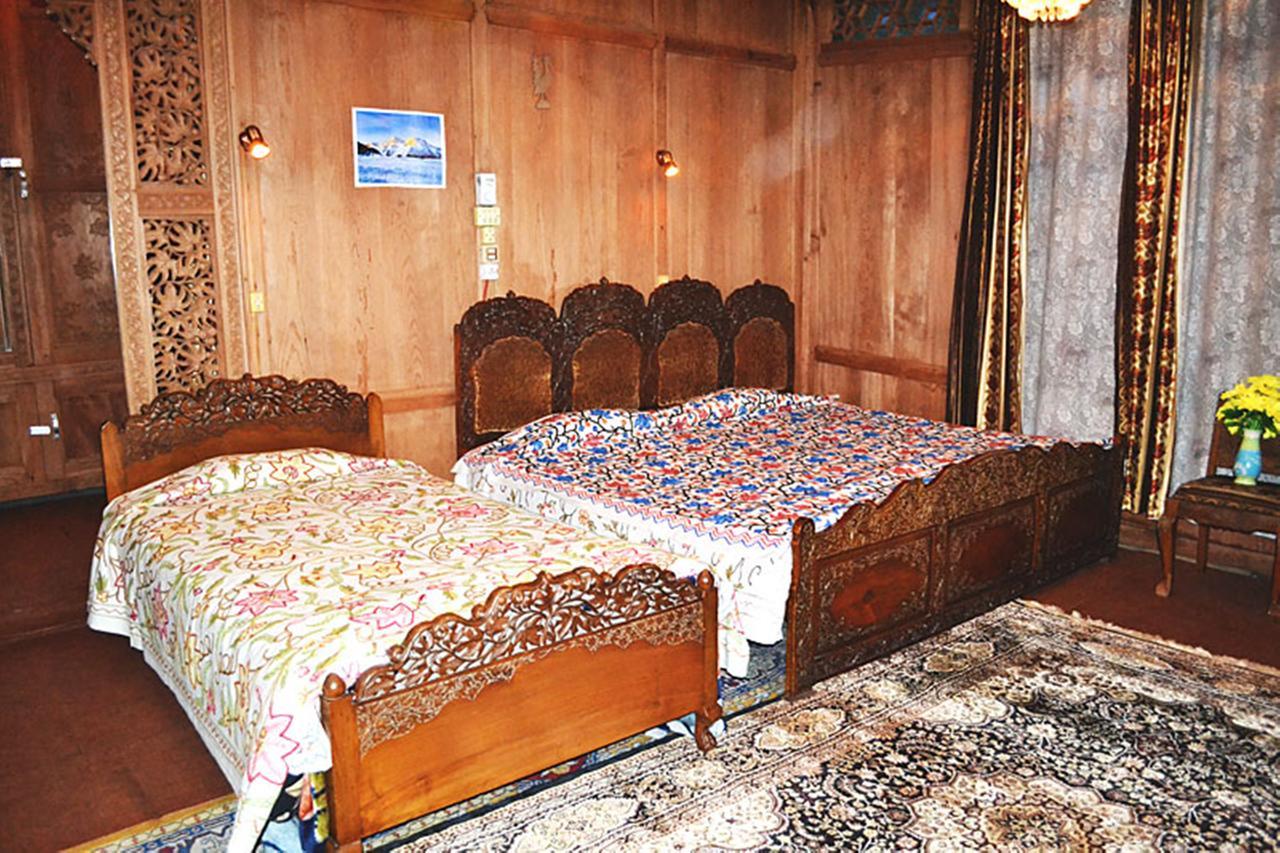 Morning Star Group Of Houseboats Srinagar (Jammu and Kashmir) Exterior photo