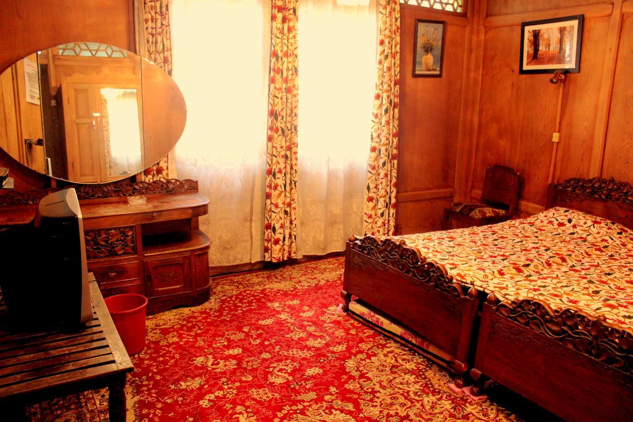 Morning Star Group Of Houseboats Srinagar (Jammu and Kashmir) Exterior photo