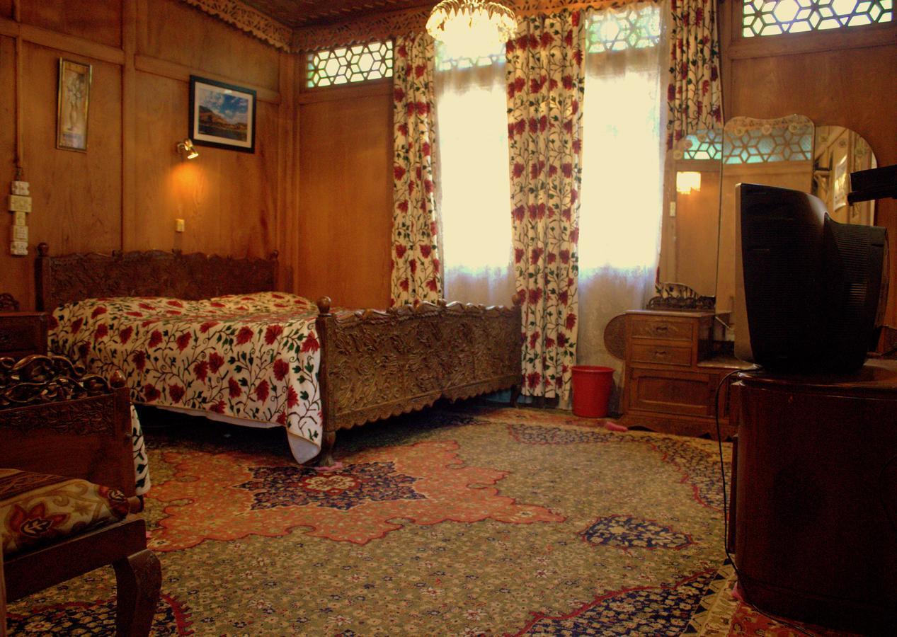 Morning Star Group Of Houseboats Srinagar (Jammu and Kashmir) Exterior photo
